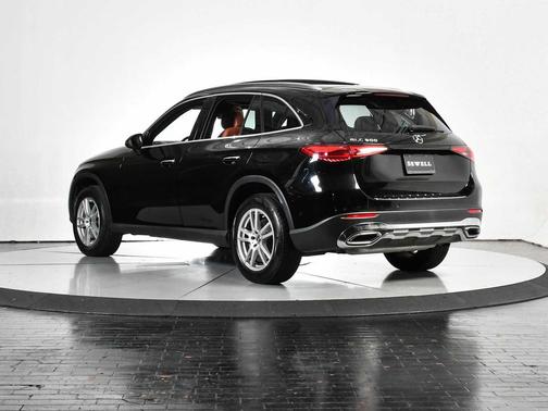 2023 Mercedes-Benz GLC 300 Base