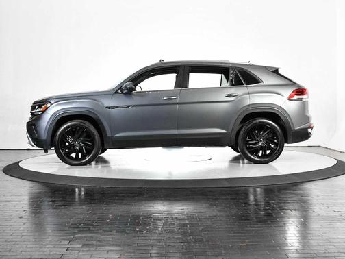 2023 Volkswagen Atlas Cross Sport 2.0T SE w/Technology 4MOTION