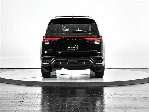 2023 Lexus LX 600 Base