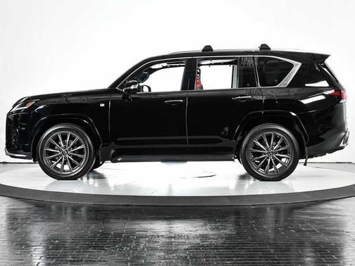 2023 Lexus LX 600 Base