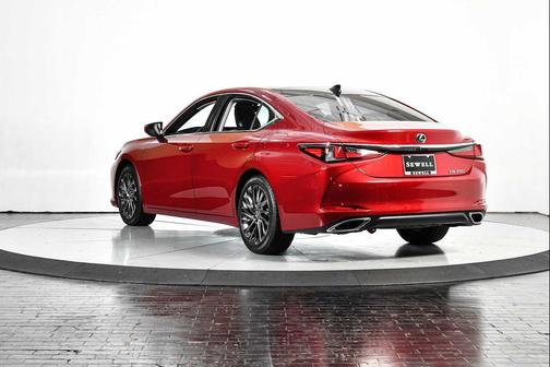 2024 Lexus ES 350 Luxury