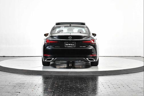2023 Lexus ES 350 Base