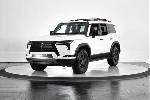 Eminent White Pearl 2024 Lexus GX 550 Overtrail