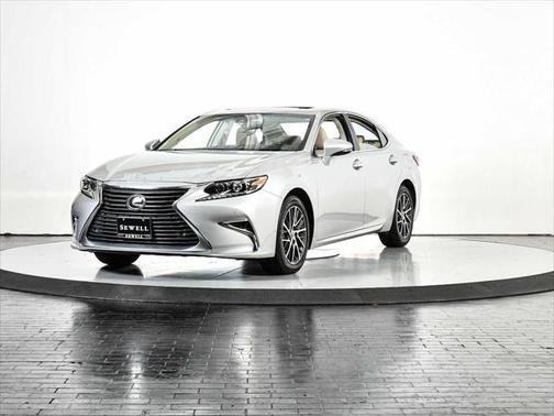 2017 Lexus ES 350 Base