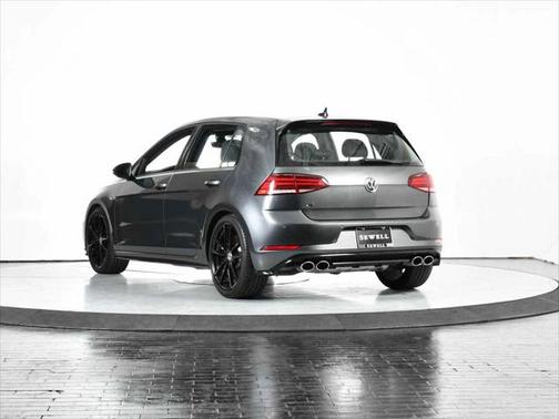 2019 Volkswagen Golf R 2.0T DSG