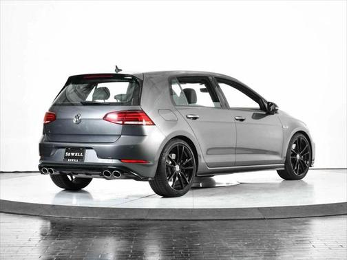 2019 Volkswagen Golf R 2.0T DSG