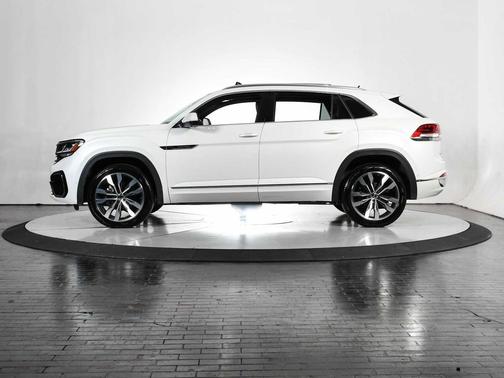 2023 Volkswagen Atlas Cross Sport 3.6L V6 SEL Premium R-Line