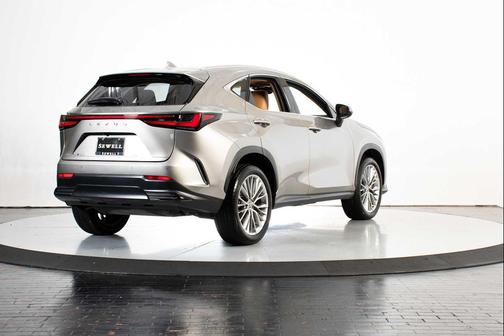Atomic Silver 2025 Lexus NX 350 Premium