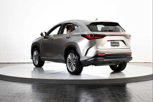 Atomic Silver 2025 Lexus NX 350 Premium