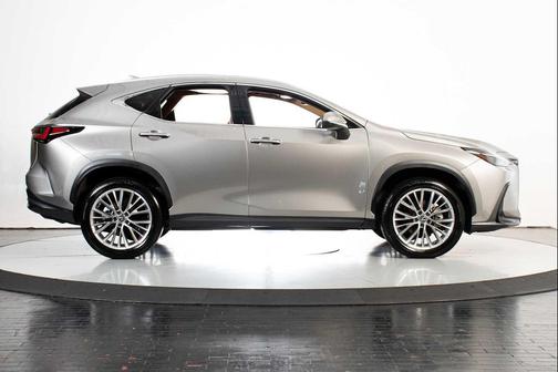 Atomic Silver 2025 Lexus NX 350 Premium