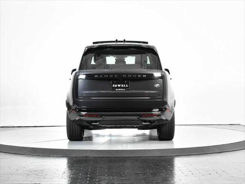 2023 Land Rover Range Rover P530 SE