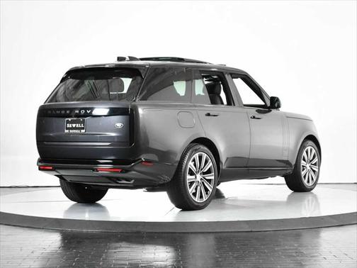 2023 Land Rover Range Rover P530 SE