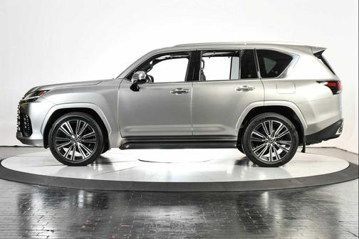 2024 Lexus LX 600 Luxury