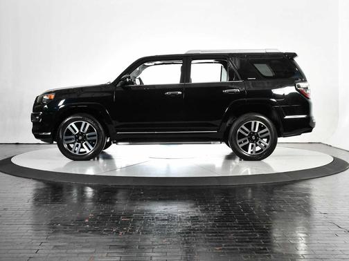 Midnight Black Metallic 2017 Toyota 4Runner Limited