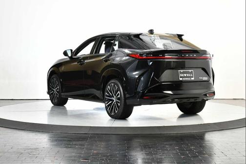 2023 Lexus RZ 450e Luxury