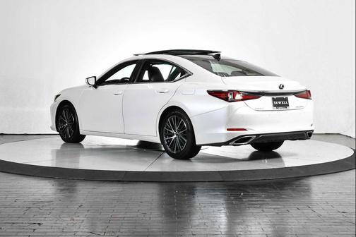 2025 Lexus ES 350 Base