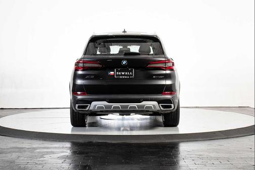 Dark Graphite Metallic 2021 BMW X5 xDrive40i
