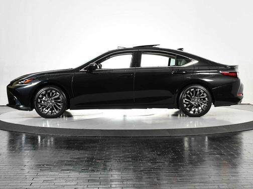 2024 Lexus ES 350 Ultra Luxury