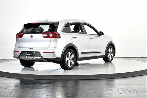 2018 Kia Niro LX
