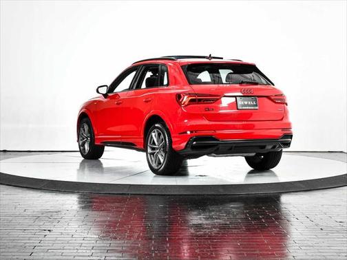 2022 Audi Q3 45 S line Premium Plus
