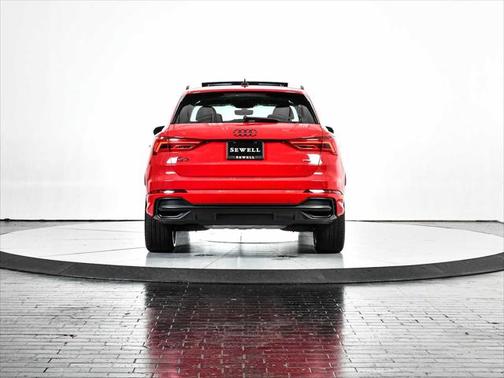 2022 Audi Q3 45 S line Premium Plus