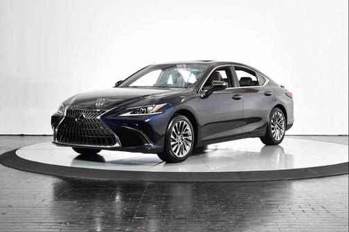 Nightfall Mica 2025 Lexus ES 300h Luxury