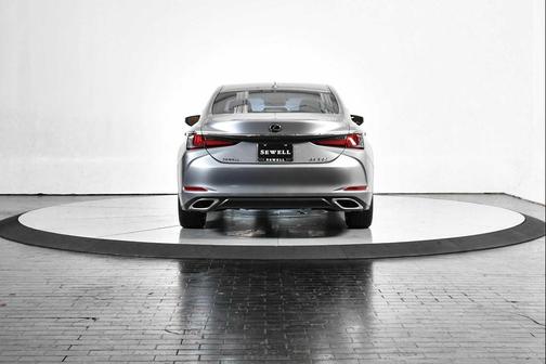 2022 Lexus ES 350 Base