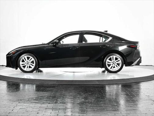 2022 Lexus IS 300 Base