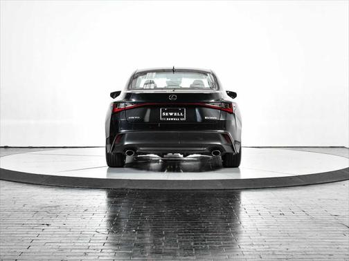 2022 Lexus IS 300 Base