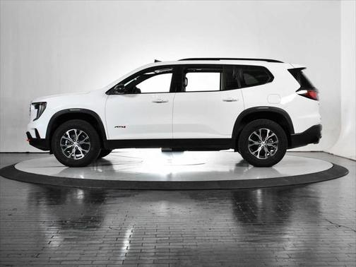 2024 GMC Acadia AWD AT4