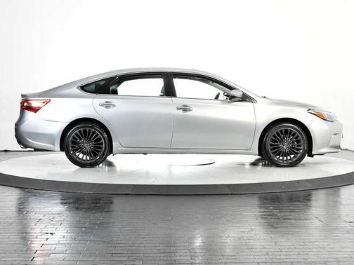 2017 Toyota Avalon Touring
