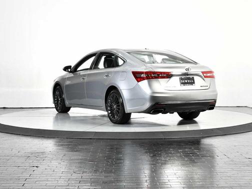 2017 Toyota Avalon Touring