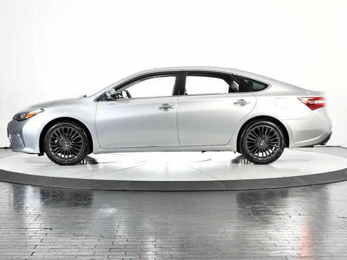 2017 Toyota Avalon Touring