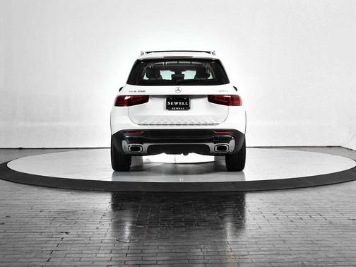 2022 Mercedes-Benz GLB 250 Base