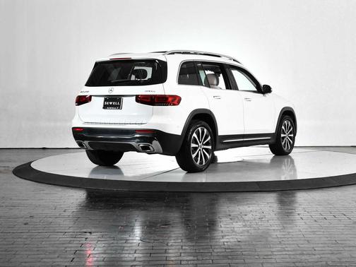 2022 Mercedes-Benz GLB 250 Base