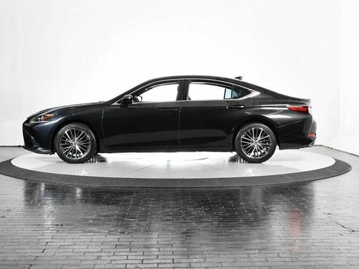2022 Lexus ES 350 Base