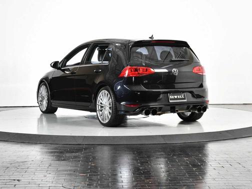 2016 Volkswagen Golf R 2.0T DSG