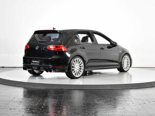 2016 Volkswagen Golf R 2.0T DSG