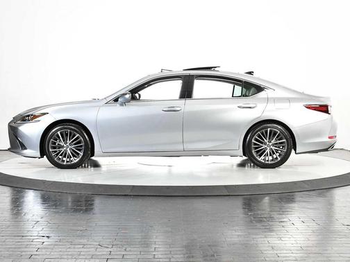 2025 Lexus ES 350 Base