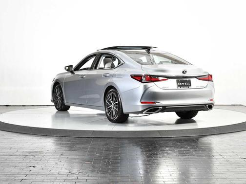 2025 Lexus ES 350 Base