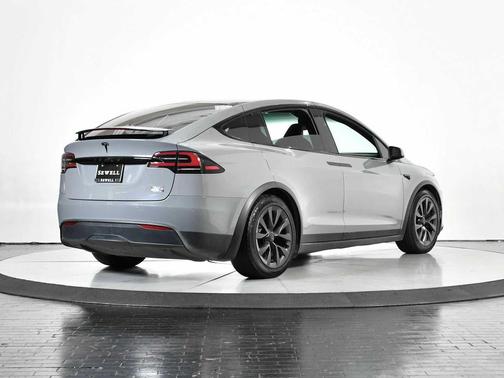 2022 Tesla Model X Plaid Tri Motor All-Wheel Drive
