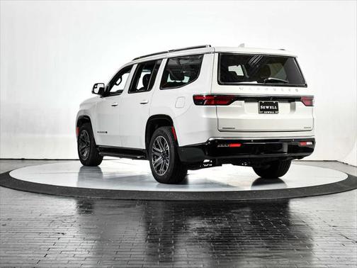 2022 Jeep Wagoneer Series III 4x4