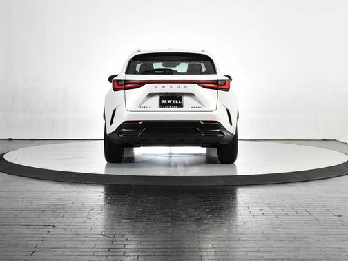 Eminent White Pearl 2025 Lexus NX 250 Premium
