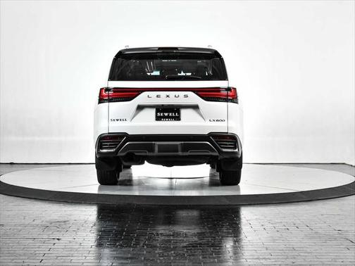 2023 Lexus LX 600 Luxury
