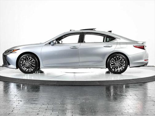 2024 Lexus ES 350 Ultra Luxury