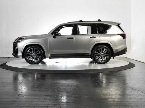 2024 Lexus LX 600 Luxury