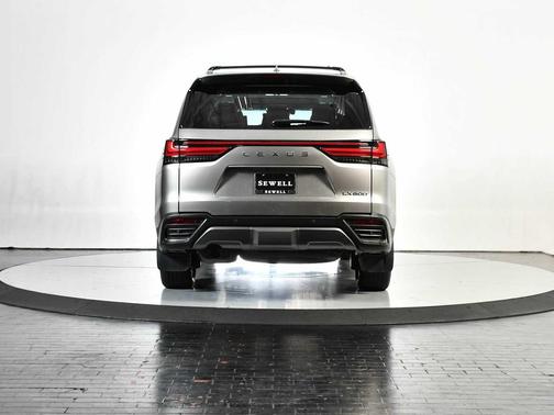 2024 Lexus LX 600 Luxury