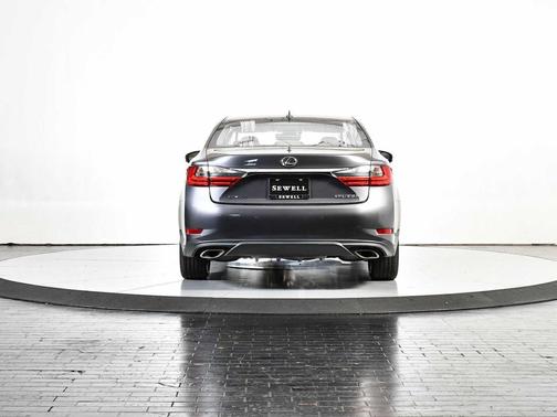 2017 Lexus ES 350 Base