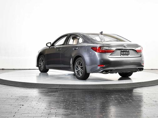 2017 Lexus ES 350 Base