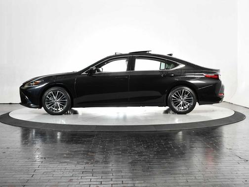 2025 Lexus ES 350 Base